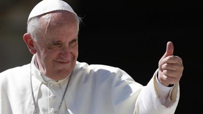 البابا فرانسيس يصل إلى الموصل في زيارة تاريخية