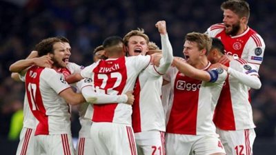 أياكس يفوز على جرونينجن ويعزز صدارته للدوري الهولندي