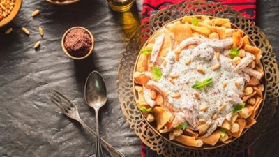 على طريقة الشيف غادة التلي.. كيف تحضرين سلطة الشاوروما في المنزل؟