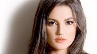 درة تروج لمسلسلها الجديد ”بين السما والأرض” بطريقتها الخاصة