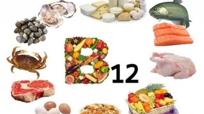 فيتامين B12