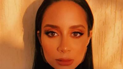 الفنانة بسنت شوقي تعترف بتعرضها للتحرش: جميع من تحرشوا بي يتسترون تحت عباءة الدين