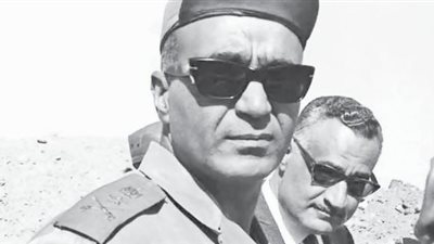 أيقونة الشهداء .. فى يوم الشهيد نرصد أهم المحطات فى حياة الفريق عبد المنعم رياض وتفاصيل لحظة استشهاده