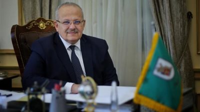 الخشت: حصول كلية الهندسة على 3 شهادات دولية لـ«الأيزو»