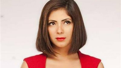 منى زكي تخطف الأنظار بإطلالتها على ”إنستجرام”