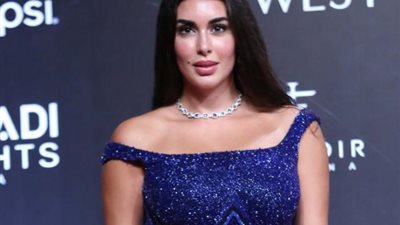 ياسمين صبري تفاجىء متابعيها بارتداء الحجاب.. صور