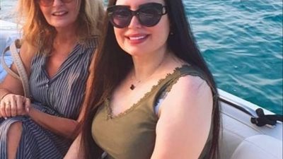 بحبك يا سيفا .. عبير صبري تهنئ يسرا بعيد ميلادها