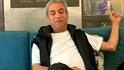 صبري فواز ينشر صور من كواليس فيلم ”أهل الكهف”