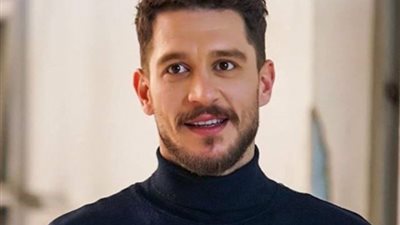 نجم «ابنة السفير» يتحول إلى كوافير نسليهان أتاجول.. إليك التفاصيل