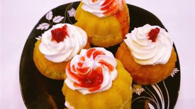 على طريقة الشيف فاطمة أبو حاتي.. كيفية تحضير كيكة الباباز