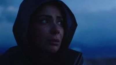 منى زكي بالحجاب في البرومو الرسمي لمسلسل ”لعبة نيوتن”