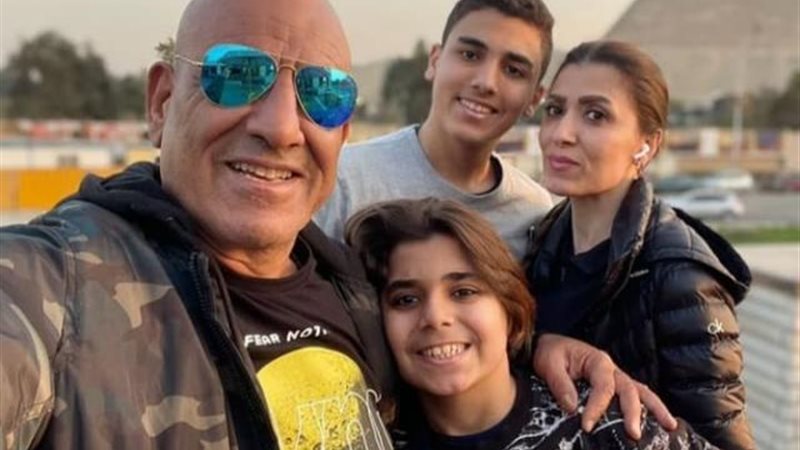 محمد لطفي وعائلته