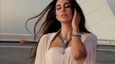 ياسمين صبري: ”المكسيكية ماريا فيليكس هي صاحبة تصميم أغلى عقد في العالم”