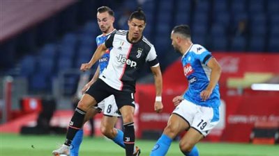 نابولي يحل ضيفا على ميلان اليوم في الدوري الإيطالي