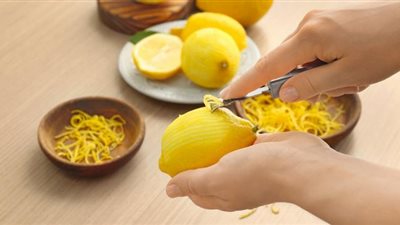 فوائد تجهلينها عن قشر الليمون.. تعرفي عليها