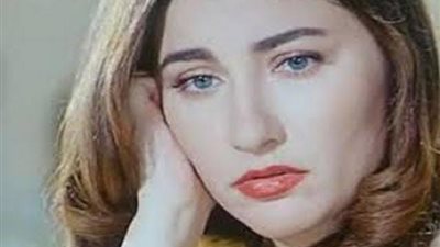 جيهان فاضل تعتزل الفن وتعمل بائعة ”جبنة وزيتون” في سوبر ماركت.. اعرف التفاصيل