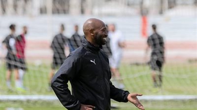 كارتيرون يعقد جلسة خاصة مع شيكابالا.. اعرف التفاصيل