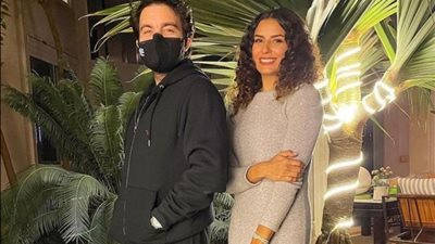 بعد تعافيه شريف رمزي يدخل العزل من جديد بسبب إصابة زوجته بفيروس كورونا