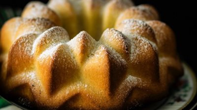 «زي المطاعم».. كيفية إعداد الكيكة الاسفنجية