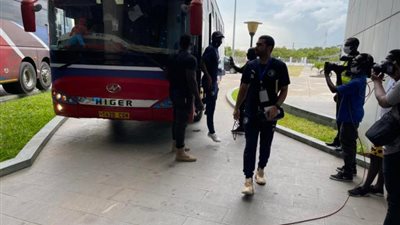 بيراميدز يصل إلى ملعب بنجامين مكابا