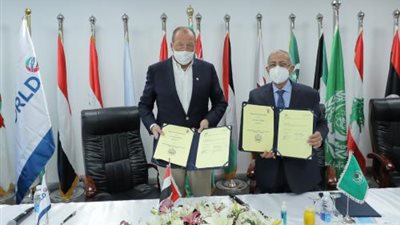 توقيع إتفاقية شراكة في التدريب و التطوير بين موانئ دبي العالمية السخنة والأكاديمية العربية للنقل البحري