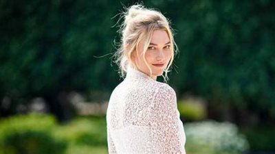 كيف استقبلت كارلي كلوس مولودها الأول؟.. إليك التفاصيل