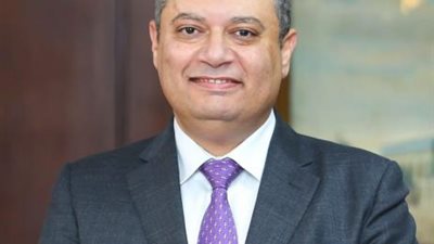 البنك العقاري المصري العربي  يدرب موظفيه على خدمة العملاء أصحاب الهمم