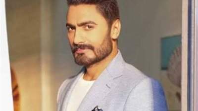 ”جبر الخواطر”.. تامر حسني يلبى دعوة معجبته بحضور حفل زفافها