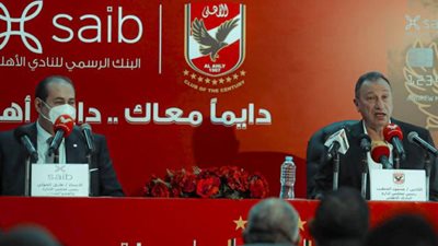 مدير بنك saib يعدد مزايا عملاء الأهلي