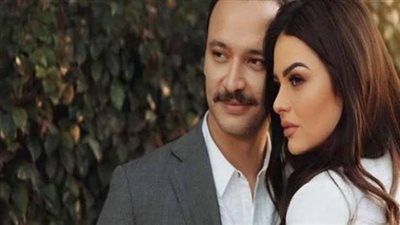 قبلة كورونا .. إصابة أحمد خالد صالح زوج هنادى مهنا بالفيروس