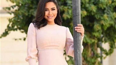 شيرين عبد الوهاب: ”شرفت بالغناء أمام السيدة الفاضلة انتصار السيسى”