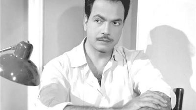 ”القطار انقذه من موت محقق”.. حكاية الحادث المأسوي الذي هدد حياة كمال الشناوي