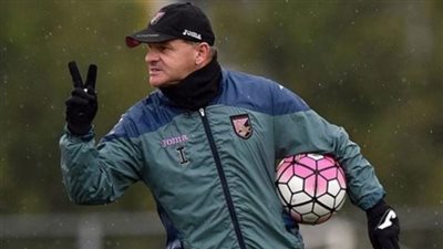 ياكيني يعود لتدريب فيورنتينا بعد رحيل برانديلي عن الفريق