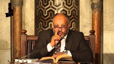 رئيس جامعة الأزهر السابق يكشف مغالطات المتشددين في الأحاديث النبوية