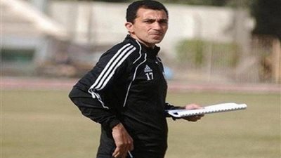 أسامة نبيه يكشف حقيقة عقوبة المثلوثى لتأخر وصوله إلى القاهرة