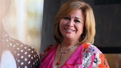 إلهام شاهين توجه نصائح للمرأة: أوعي تعتمدي على الراجل في شيء