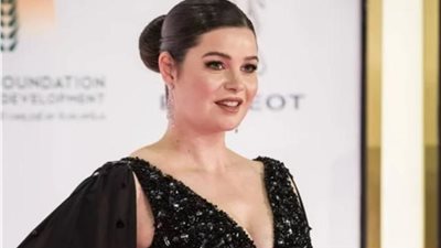 يسرا اللوزى تكشف  تفاصيل تعرضها للتحرش فى الاسانسير