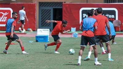 تقسيمة قوية للاعبي الأهلي عقب ودية الشباب