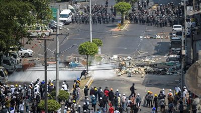 مقتل 50 شخصا من المتظاهرين في ميانمار برصاص الجيش