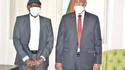 البرهان والحلو يوقعان وثيقة اتفاق إعلان مبادئ