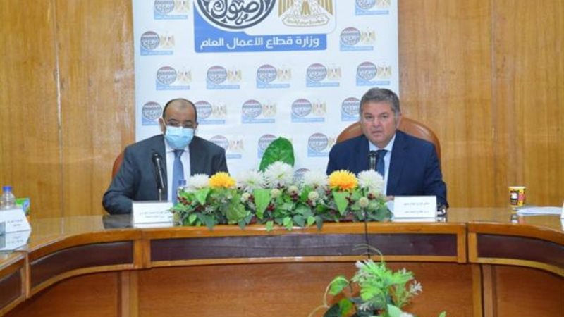 وزيرا التنمية المحلية