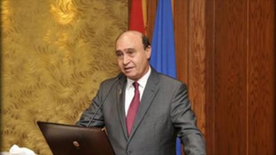 بعد تعويم السفينة الجانحة.. «مميش» يزف أخبار سارة عن قناة السويس