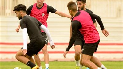 مران الزمالك.. فقرة خاصة للتدريب على الكرات العرضية