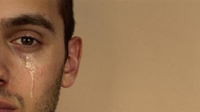 طرد ممثل شهير من تصوير فيلم بعد اتهامه باغتصاب فتاة