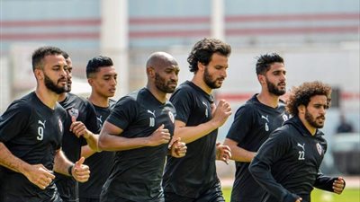 الثلاثي الدولى يؤدي تدريبات تأهيلية بمران الزمالك