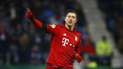 رسميا.. ليفاندوفسكي يغيب عن بايرن ميونخ فى مواجهتى باريس سان جيرمان للإصابة