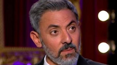 فتحى عبد الوهاب يواجه صعوبات بسبب ”ورقة ضغط”