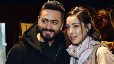 الموت يفجع تامر حسني وزوجته.. اعرف التفاصيل