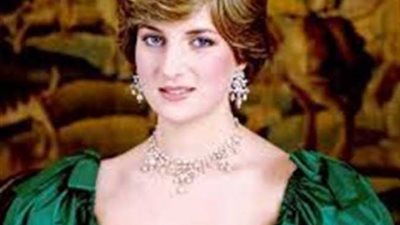 لماذا عادت قصة حياة الأميرة ديانا إلى الواجهة من جديد؟.. إلي السر