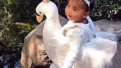 ابنة كلوي كارداشيان تثير الجدل بعد إعلانها الأول